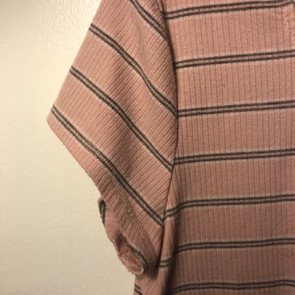 crop top/ regular top - Picture 3 of 4